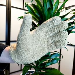 Microfibre plant glove